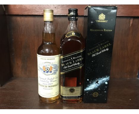 JOHNNNIE WALKER BLACK 12 YEARS OLD - ONE LITRE Blended Scotch Whisky One litre, 43% volume, in Millennium edition carton KILM