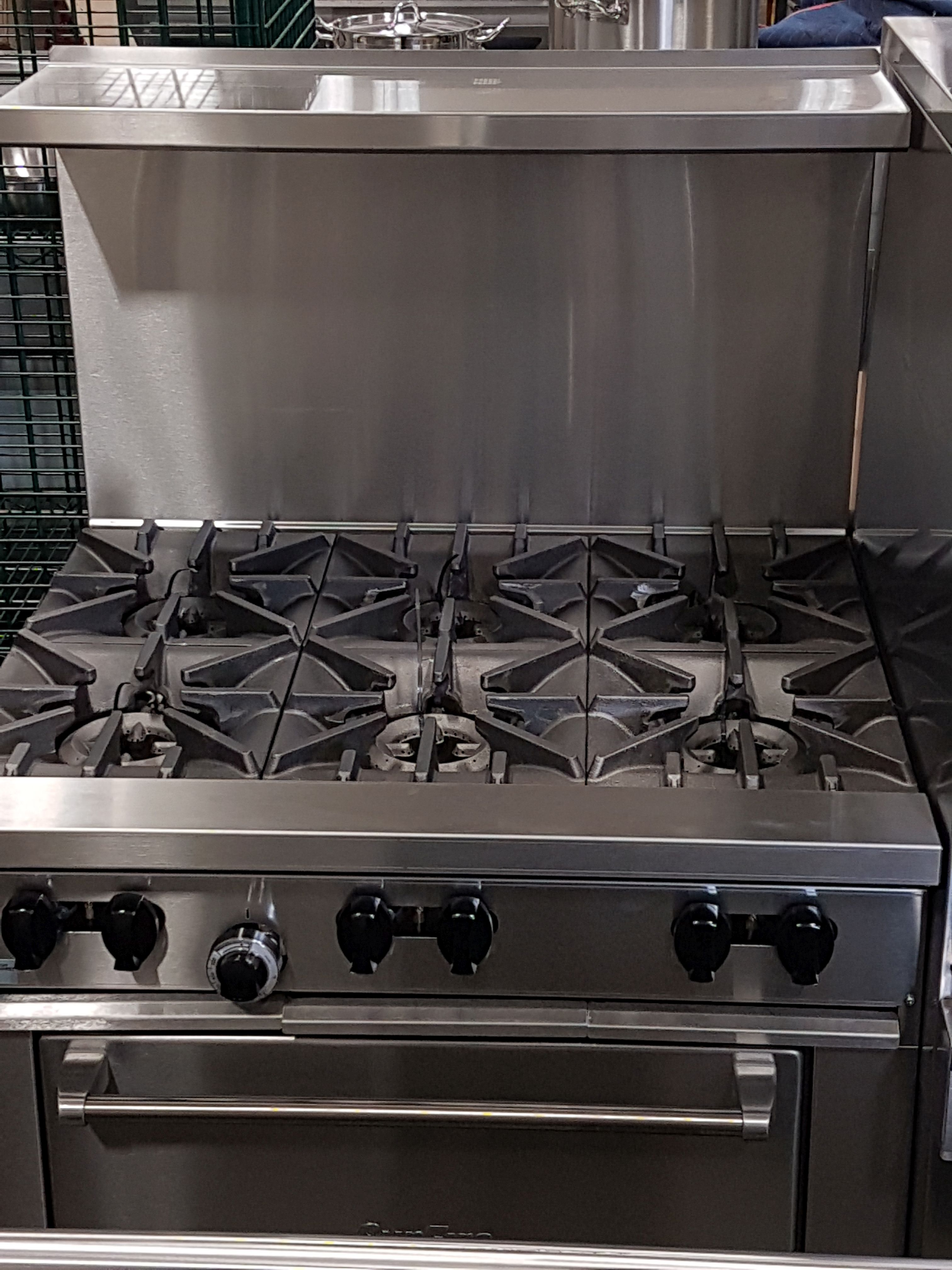 Garland SunFire Series Natural Gas 6 Burner 36" Gas Range with Standard