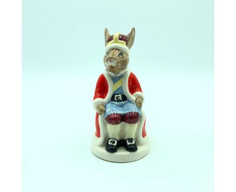 First Variation of a King bunny from Royal Family Series. Hand painted red, yellow and blue. Artist: Harry Sales and David Ly