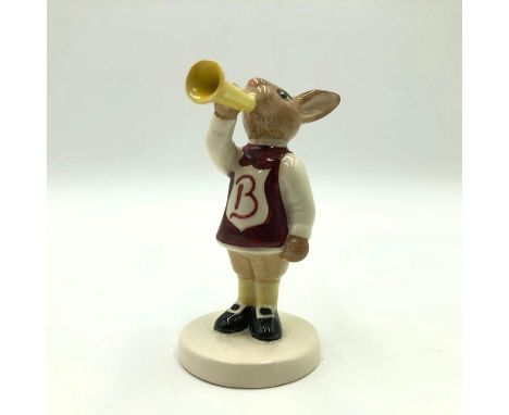 First Variation Herald bunny from Royal Family Series. Hand painted white, maroon, tan, yellow with letter B on front of shir