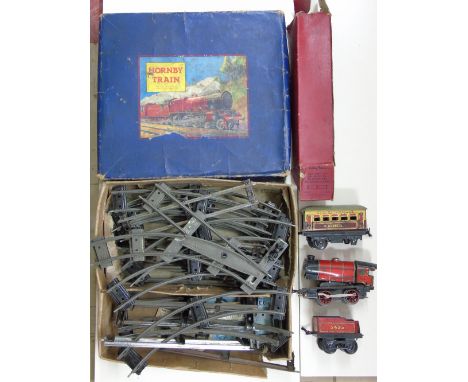 HORNBY ENGINE, CARRIAGE & TRACK WITH ORIGINAL BOX