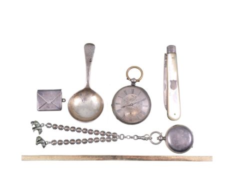 A collection of jewellery and collectable items of silver, a Victorian silver plain caddy spoon London, a small silver envelo