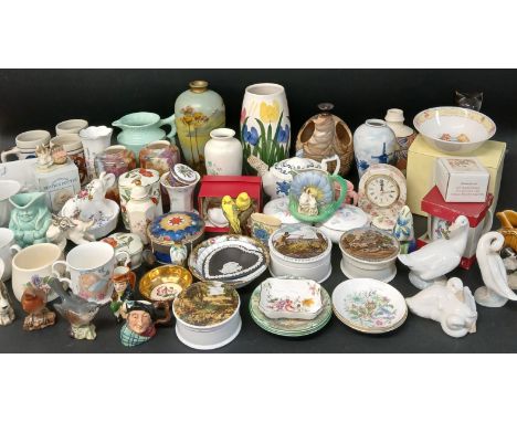 Selection of decorative ceramics including Lladro &amp; Nao animal figurines etc.