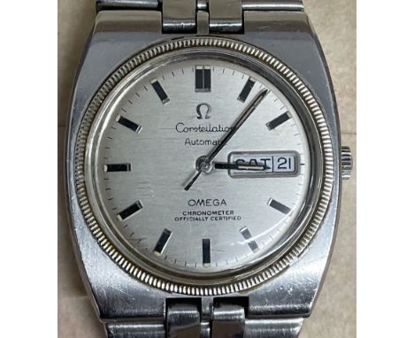 1970 Omega Constellation automatic chronometer gents wristwatch with day date aperture in a steel case with box