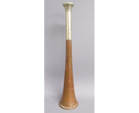 Hunting horn by Swaine &amp; Adeney, London - approx. 22.5cm&nbsp;