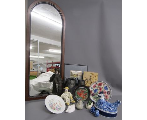 Collection of items includes Librasco egg nest, Knossos hand painted plate, Bradex Russian nursery rhyme plate, Coalport Mayf