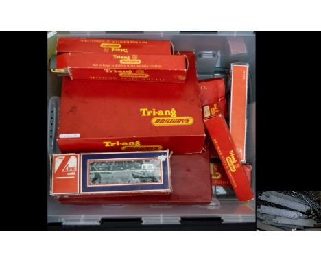 Model Train/Railway Interest - Collection Of Model Trains And Track. Comprising Of Tri-ang Railways Operating Mail Coach Set,