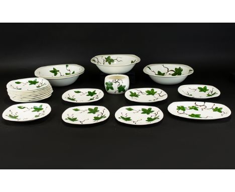 20 Midwinter Assorted Cottage Ivy pieces, comprising 4 open bakers, 1 pickle dish, 2 x 6'' plates, 1 open sugar, 12 saucers. 