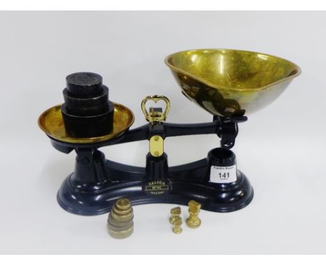 Set of Salter No.56 scales, together with some weights 