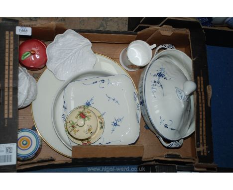 A quantity of china to include a Villeroy & Boch casserole dish, bowl, plate, Royal Doulton preserve pot, Poole preserve pot,