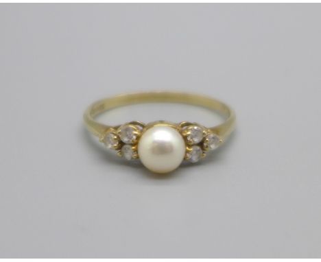 A 9ct gold, cultured pearl and white stone ring, 1.7g, P 