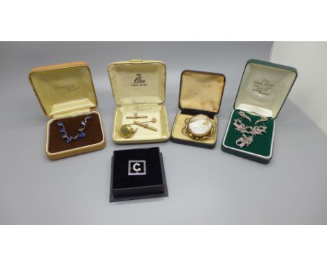 Two T-bars, a 9ct gold stick pin, brooch, a cameo brooch and other jewellery 