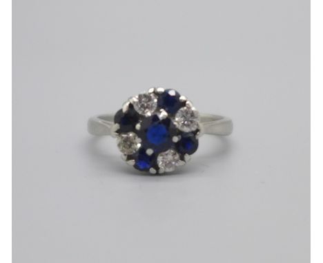 An 18ct white gold, sapphire and diamond ring, 3.3g, N 