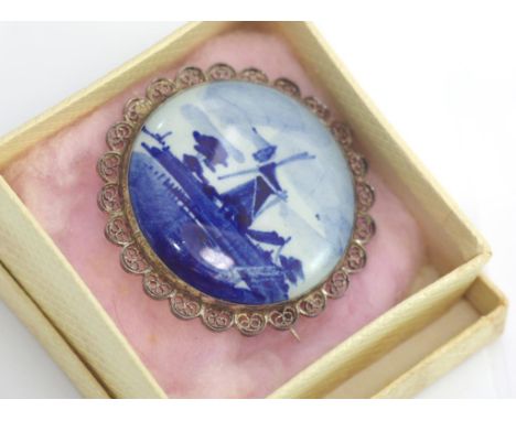 Delft ceramic brooch with silver surround