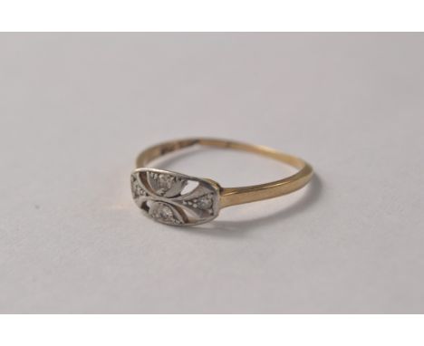 18ct Antique style ring set with 4 small diamonds, band mishaped [size N] 1.8grm approx [boxed]