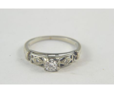 White gold 18ct early 20th century ladies 0.25ct approx single stone diamond with diamond shoulders ring [1.95 grams approx]