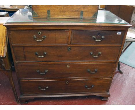 Georgian mahogany chest of 2 over 3 drawers on bracket feet