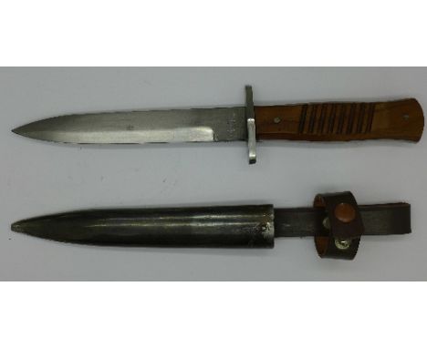 A German dagger with scabbard, marked Gottlieb