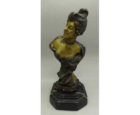 A bronze bust of a lady, 17cm