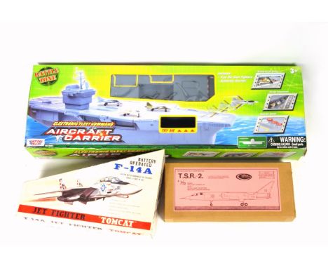 Motor Max Battle Zone Electronic Fleet Command Aircraft Carrier, Battery Operated F-14A Jet Fighter "Tomcat", Contrail 1/72 S