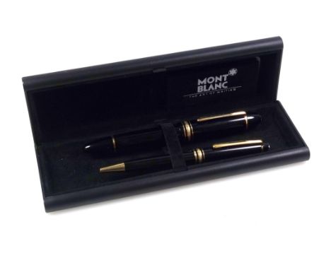 Montblanc Meisterstuck 149 fountain pen with an 18ct gold nib marked "4810" and "18K Montblanc 750", piston filling system, b