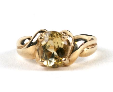 A 9ct gold citrine set ring, weight 3.6g, approx UK size 'N'.