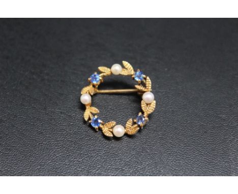 A 9CT SEED PEARL AND SAPPHIRE BROOCH, approx weight 3.8g, Dia 2.5 cm