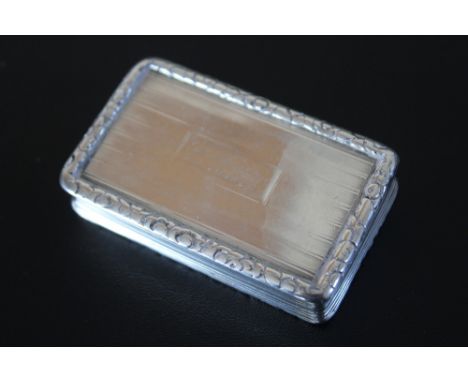 A HALLMARKED SILVER SNUFF BOX - BIRMINGHAM 1825, makers mark TS, engraved 'George Thomas - Gunmaker' to lid, W 6.5 cm