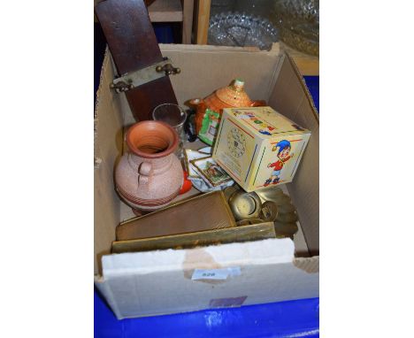 Mixed Lot: Brass cigarette box, ashtray, trinket boxes, teapot etc