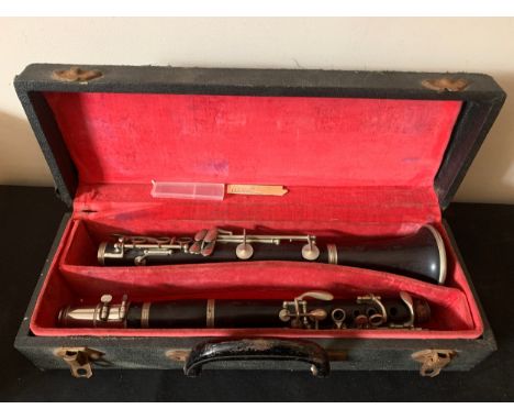 A vintage Console clarinet in fitted case.