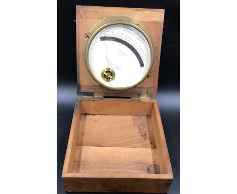 Mahogany cased French chronometer Chauvin and Arnoux Paris, Elevation de Temperature chronometer size 16cms w, case size 21.5