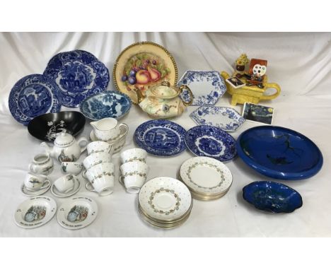 A selection of ceramics to include: Aynsley fruit plate 26cms d, a child's Wedgwood tea set comprising teapot, sugar, milk, 2