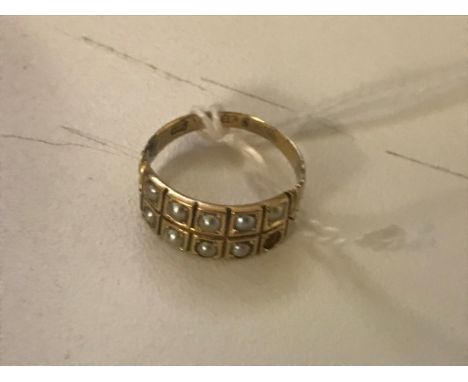 A 625 15ct gold and pearl dress ring (missing one pearl)