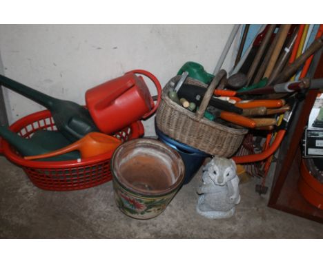 GARDEN TOOLS, WATERING CANS ETC.