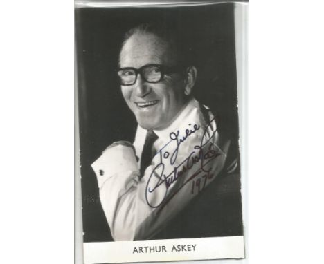 Arthur Askey (1900 1982) English music hall, radio, film and TV comedian. Arthur Bowden Askey CBE served in the armed forces 