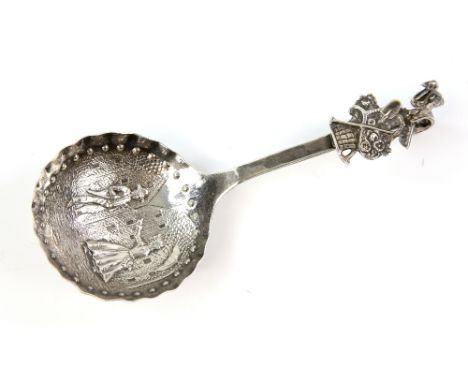Bird finial silver caddy spoon, import Chester 1910.     