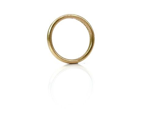A Victorian 22ct gold band ring, Sheffield 1871, size L/M, weight 5.6g.