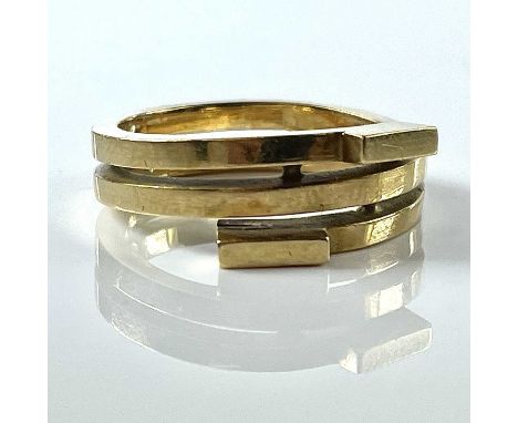 A high purity gold abstract coiled ring, size N/O, weight 8.1g.