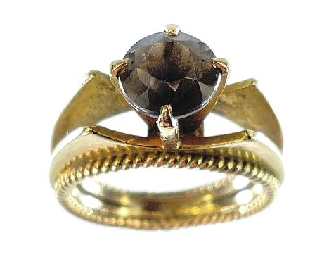 A 14ct gold smoky quartz set ring, stamped 14k, size N, weight 8.24g.