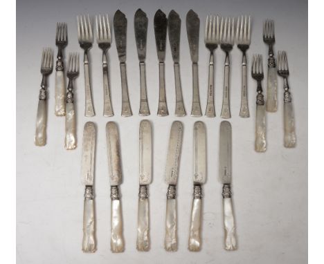 A SET OF FIVE ART DECO STYLE FISH KNIVES AND FORKS with tapering handles, Birmingham 1947 by The Angora Silver Plate Co. Ltd,