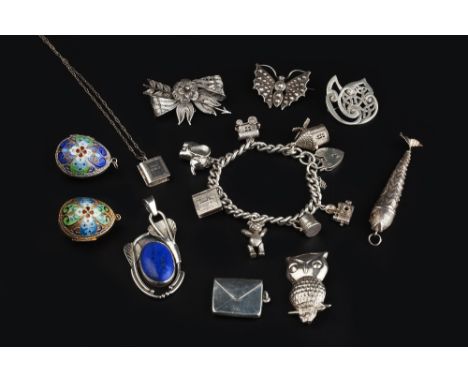 A COLLECTION OF SILVER AND WHITE METAL JEWELLERY, to include a Norwegian blue enamel flower brooch, by Hroar Prydz, stamped '