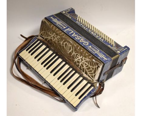 Vintage Casali piano accordion   Condition: 