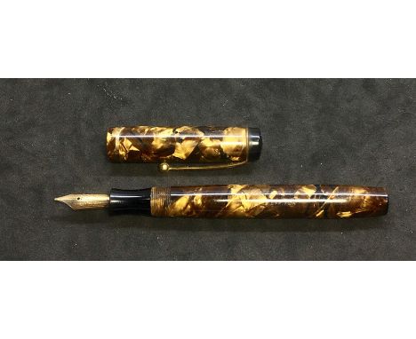 Vintage Marbled Mentmore Auto-flow  Fountain Pen 14K Nib 