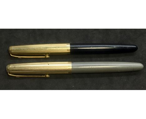 2 Vintage Conway Stewart 14k Gold Nib Fountain Pens no 87 in used condition 