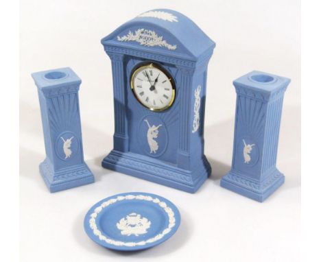 A Wedgwood Danbury Mint Millennium clock garniture set, no. 3397, comprising arched mantel clock with 6cm dia. dial and two g