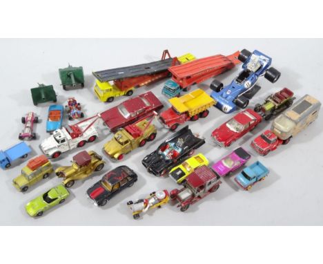 Various unboxed die-cast, to include Matchbox, K-11 DAF Car Transporter, 7cm high, K-2 Scammell Heavy Wreck truck, Corgi toys