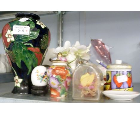 AN ART GLASS GROUP OF TWO LEAPING DOLPHINS, CERAMIC INCLUDING A COUNTRY CRAFT TUBE LINED FLORAL POTTERY VASE, DESIGNED BY ANN