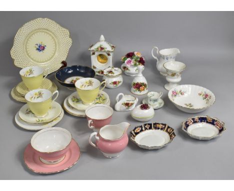 A Collection of Various Ceramics to Comprise Royal Albert Old Country Roses Mantle Clock, Posey Ornament, Daffodil Cups and S
