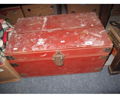 Vintage painted pine trunk with carrying handles. 