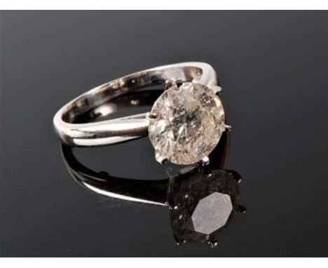 A diamond solitaire ring, the round brilliant cut diamond, estimated approx. 2.93cts, estimated clarity PII, estimated colour